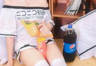 有了这些免费“蠢沫沫女孩”图片，谁还需要花钱买快乐呢？