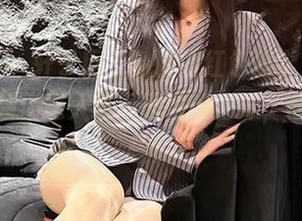 微密圈 – 轩子巨二兔的酒红色哲学，在线图集带领你进入迷离思维的海洋，想想觉得酸！