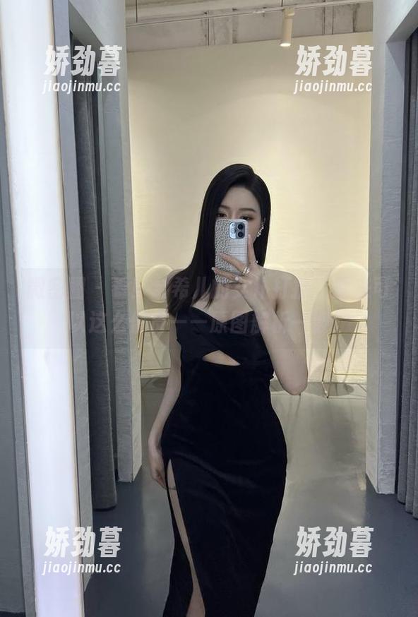 微密圈 - 看！金希儿的女仆打扮，原来可以这么俏皮——原图解析一波！