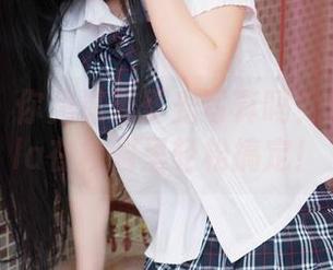 魅妍社 – 你见过无圣光写真吗？夏倪可ella在校园里轻松搞定！